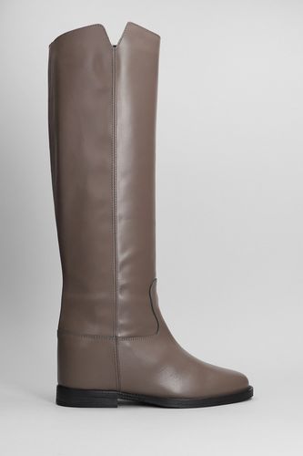 Stivale zeppa interna  in Pelle Taupe